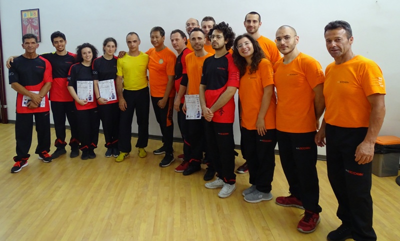 Kung Fu Academy di Sifu Mezzone Caserta Seminario di Weng Chun Tang Yik con GM Sunny So in Italia presso la scuola di arti marziali di wing chun e kung fu a Caserta (2)